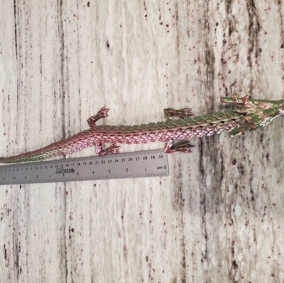 Viral fidget dragon , great holiday toy - Picture 4 of 4